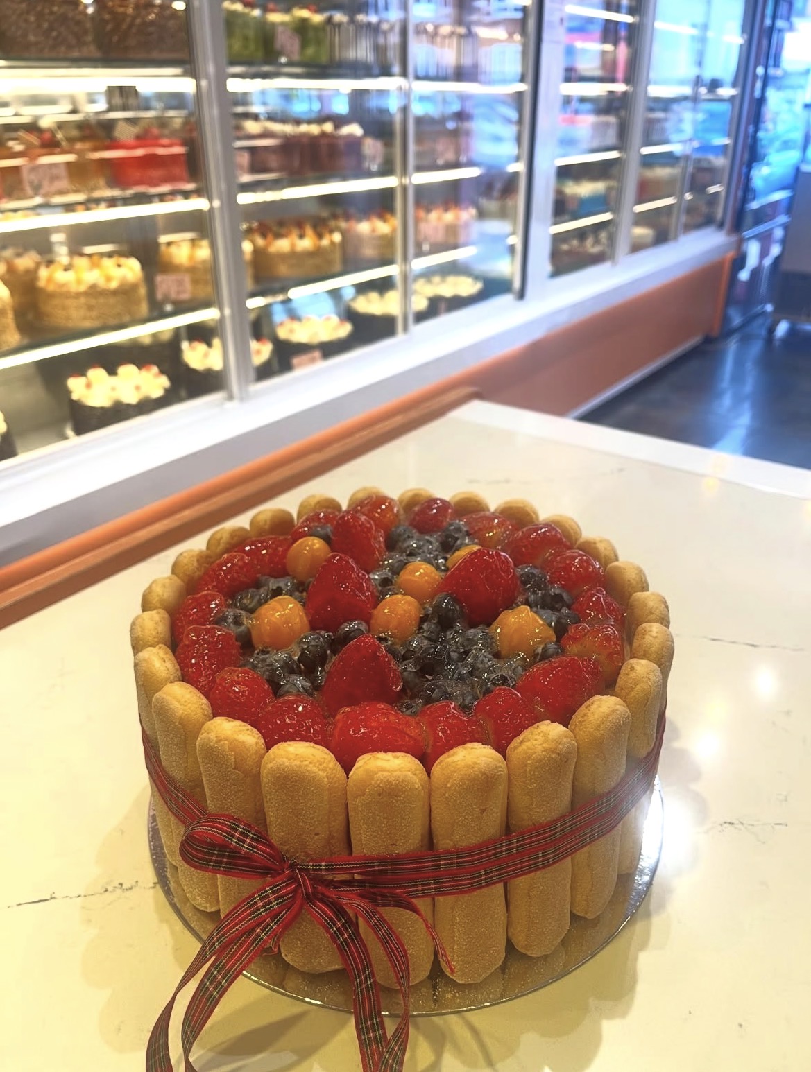 Strawberry charlotte cake